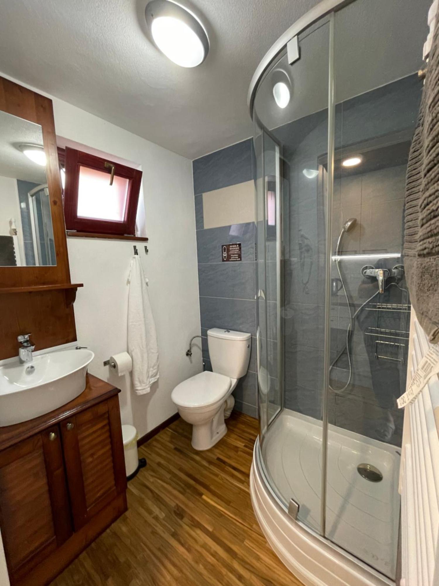 Apartmán Bungalov Na Vode - Lobster Senec Exteriér fotografie